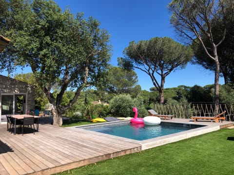 Garden, Garden view, Pool view, Swimming pool