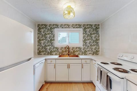 The Playmakers Funhouse-HOF Village House in Canton