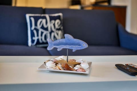 Atwood Breeze-Tranquil Lake Escape House in Ohio