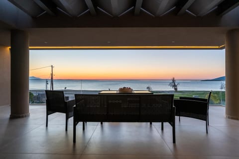 Patio, Natural landscape, Balcony/Terrace, Seating area, Beach, Sea view, Sunrise