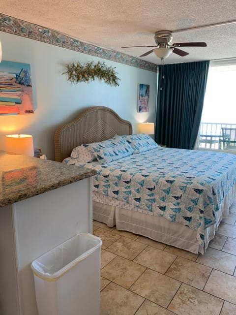 Island Inn unit 315 Apartment hotel in Treasure Island