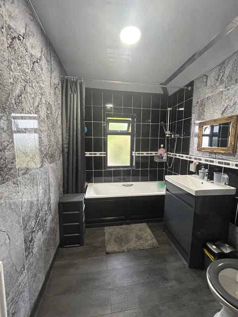 Homestay Vacation rental in The Royal Town of Sutton Coldfield