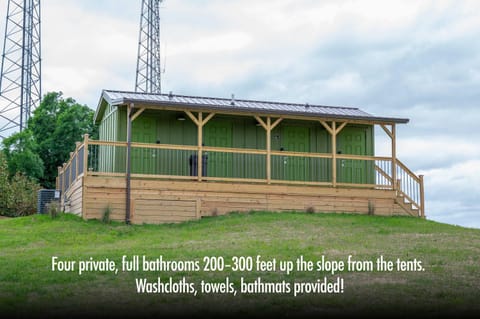 The Lodges at Eden Reserve - Safari Tents Luxury tent in Williamstown