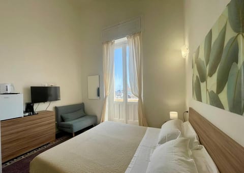 Bed, TV and multimedia