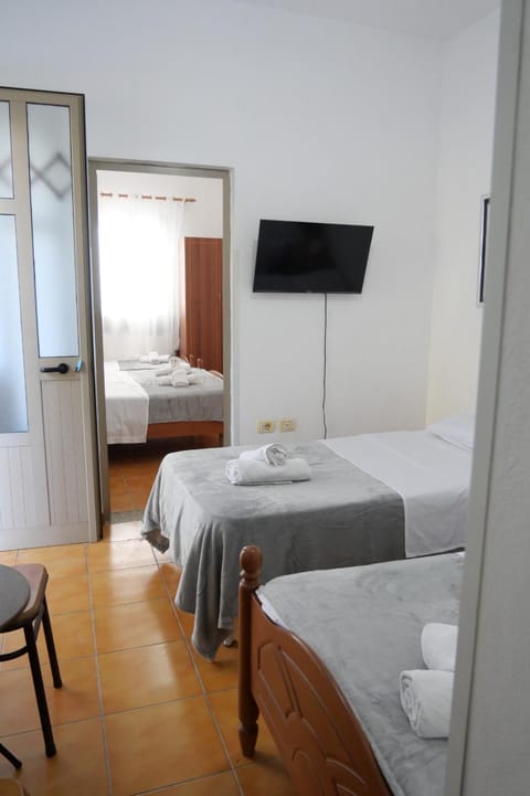 Beach House - Bedroom for 5 people - 1st floor - A House in Montenegro