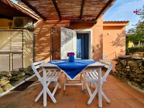 villetta francesca House in Golfo Aranci