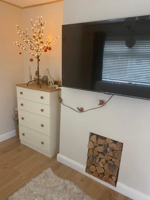 Mountain View House in Wales