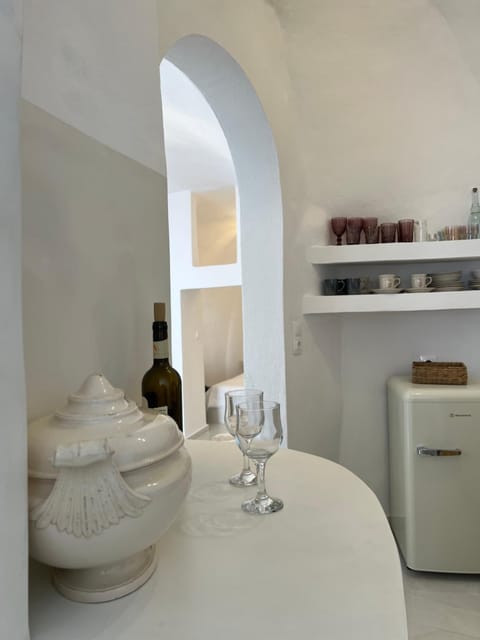 Cave Noelia Apartment in Mesaria