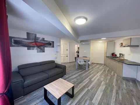 Appartement Agility proche LDLC Arena Stade Groupama Lyon Eurexpo Apartment in Auvergne-Rhône-Alpes