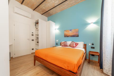 Bed, Photo of the whole room, Bedroom, wardrobe