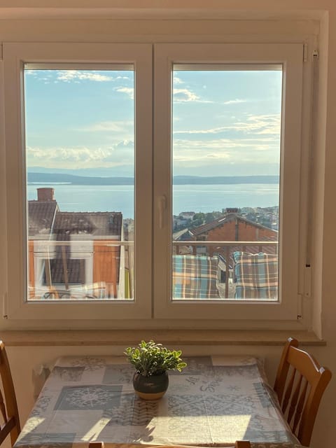Day, View (from property/room), Living room, Seating area, Dining area