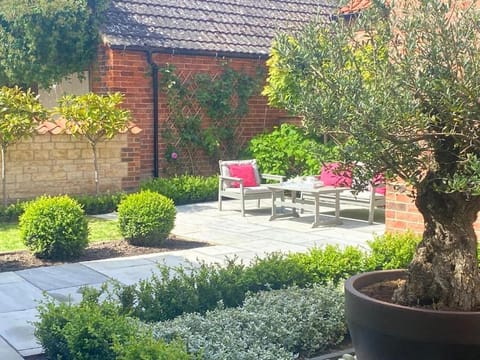 Patio, Garden view