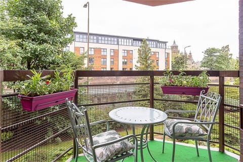 Orchard Brae Apartment in Edinburgh