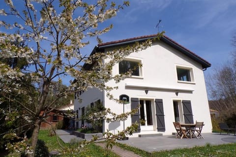 Property building, Spring, Garden view