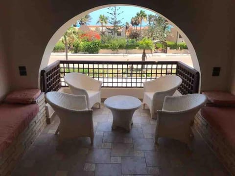 Patio, Day, View (from property/room), Balcony/Terrace, Balcony/Terrace, Seating area, Sea view