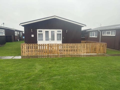 Chateau Seaside Chalet in Withernsea