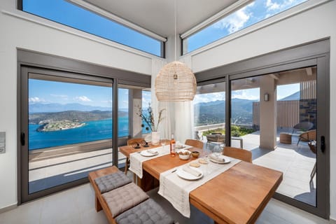 Dining area, Sea view