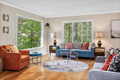 Living room, Seating area, Garden view