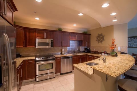 Emerald Grande Two Bedroom Condo House in Okaloosa Island