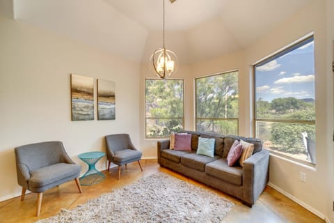 Red Rock State Park Views Sedona Home with Fire Pit House in Village of Oak Creek