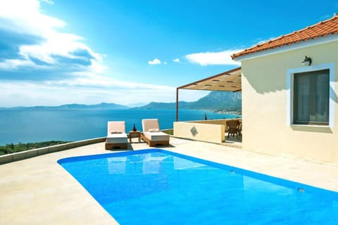 Dream Beyond Luxury Apartments Villa in Samos, Greece