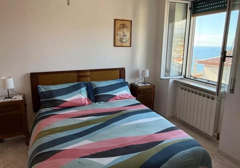 Bed, Photo of the whole room, Bedroom, Sea view, air conditioner