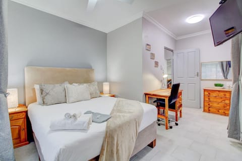 Bed, TV and multimedia