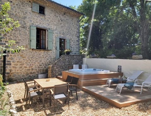 Property building, Patio