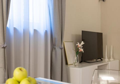 Communal lounge/ TV room, TV and multimedia