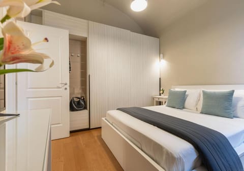 Bed, Bedroom, wardrobe