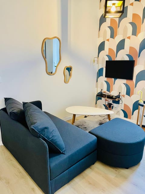 Charming flat ideal location, 2 bedroom 5 pers max Apartment in Lille