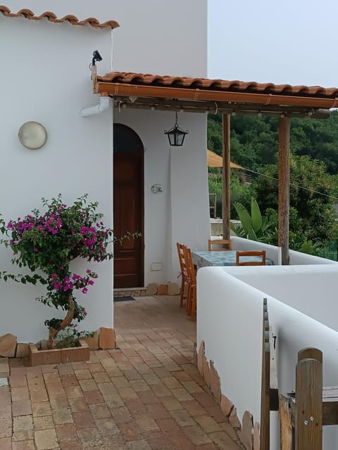 Day, View (from property/room), Balcony/Terrace, Dining area