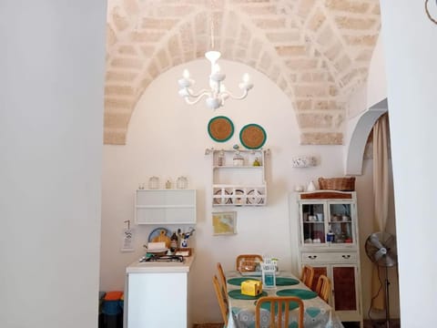 Casina Mimmo, vista mare, centro storico Ostuni House in Ostuni