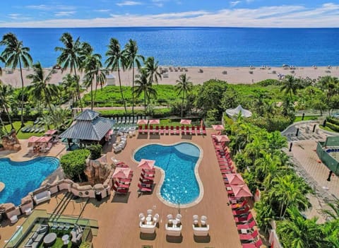 Day, Beach, Pool view, Swimming pool, sunbed
