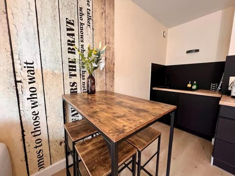 Appartement Climatisé 4prsn Au pied de la Citadelle Apartment in Besançon