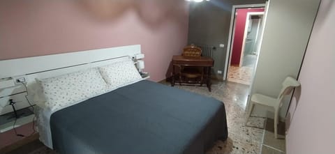 La casa di Giulia, trilocale con balcone e giardino Apartment in Province of Brescia