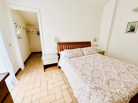 ATTICO VISTA MARE con 2 camere da letto -Residence azzurro-G Apartment in Gabicce Mare