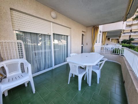 apartamento en alquiler Parque 8, Playa de Gandia Apartment in Safor