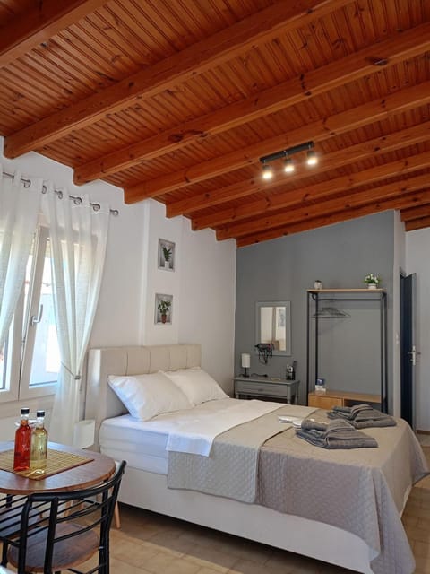 Bed, Photo of the whole room, Bedroom, wardrobe