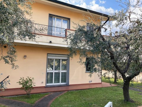 Casa spaziosa e comoda vicino al centro House in Montecatini Terme
