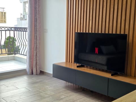 Communal lounge/ TV room, TV and multimedia