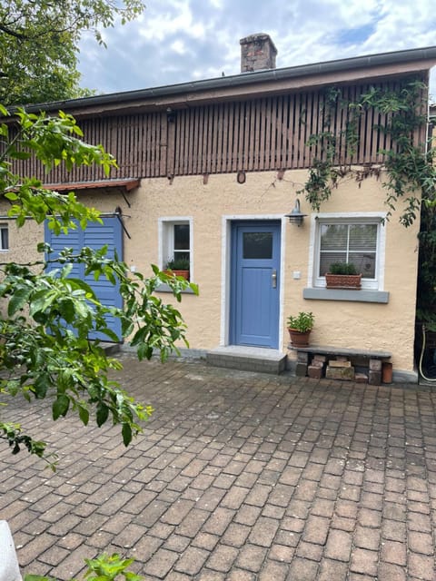 Property building, Balcony/Terrace