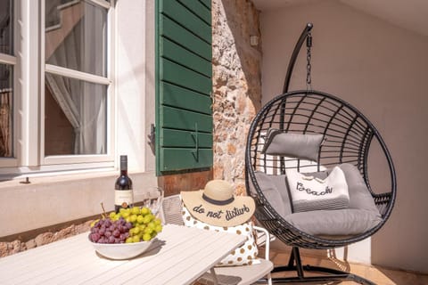 Balcony/Terrace, Seating area