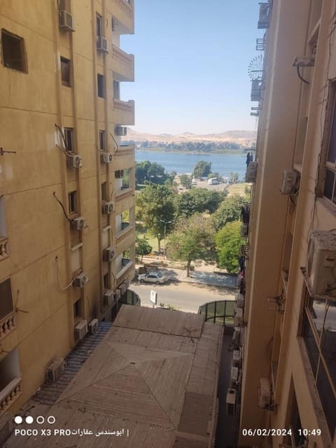 Property building, Day, City view, River view, Sea view, Street view