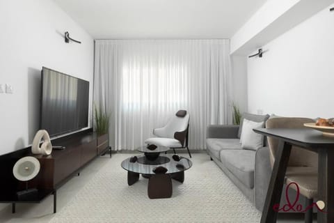 TV and multimedia, Living room, Dining area
