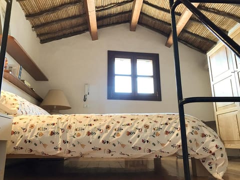 Monolocale con aria condizionata nel centro storico di Sant'Antioco C186 Apartment in Sardinia