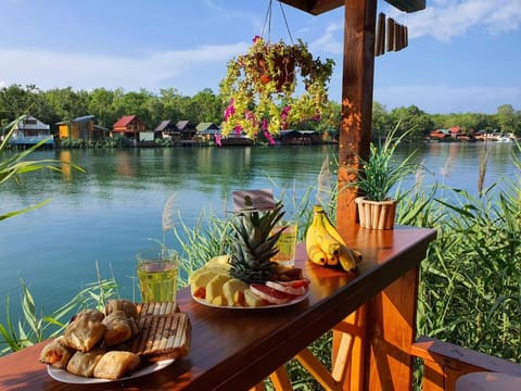 Food and drinks, River view, Breakfast