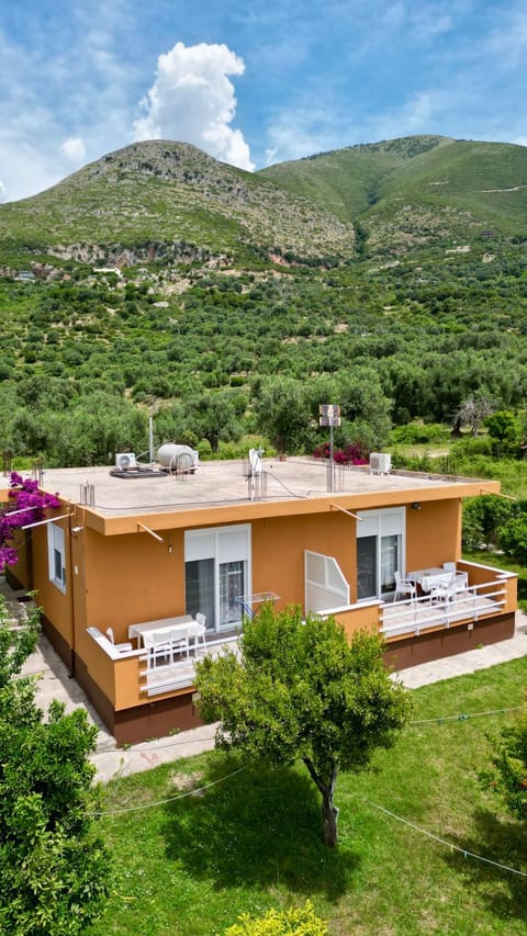 Property building, Natural landscape, Mountain view, Parking