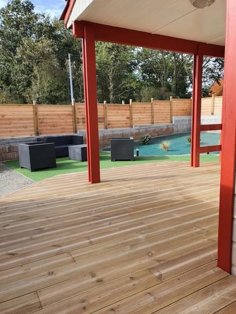 Gite proche Mont St Michel, Spa privatif en option ,St Malo Chalet in Brittany