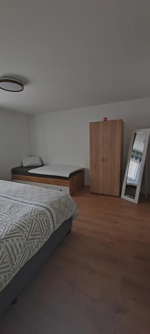 Appartement spacieux 75m2 Apartment in Saarland, 66, Germany
